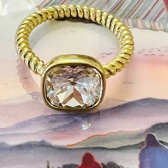 Heidi Daus SALE 🆕 Square faceted Clear crystal size 10 ring - Picture 4 of 9